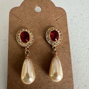 Vintage Gold Tone Red Rhinestone & Faux Pearl Drop Earrings ✨ Classic Glam